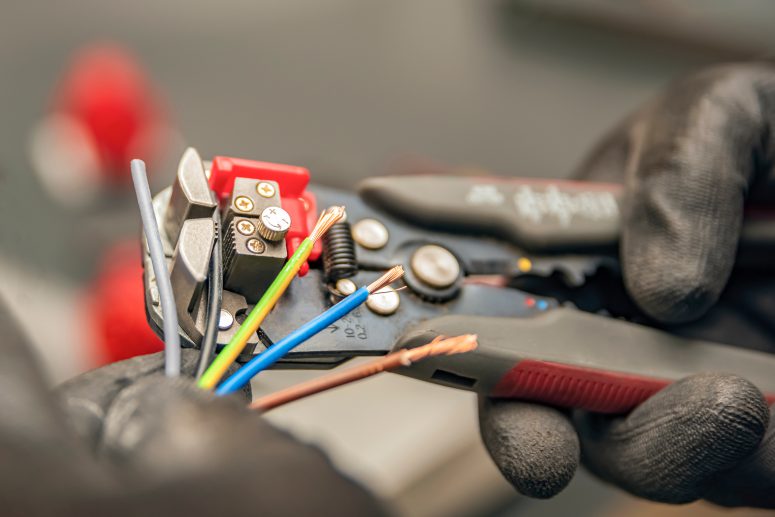 Electrician Near Me